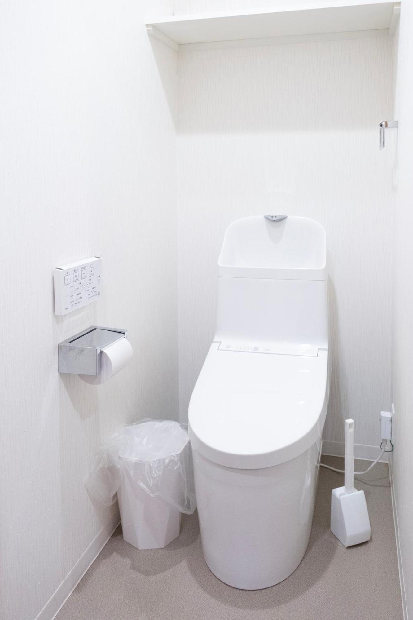 The Peak Shinsaibashi Apartment Osaka Exterior photo